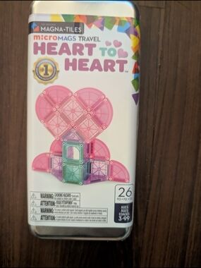 Magna -Tiles Travel Heart to Heart - Pink Building Set
